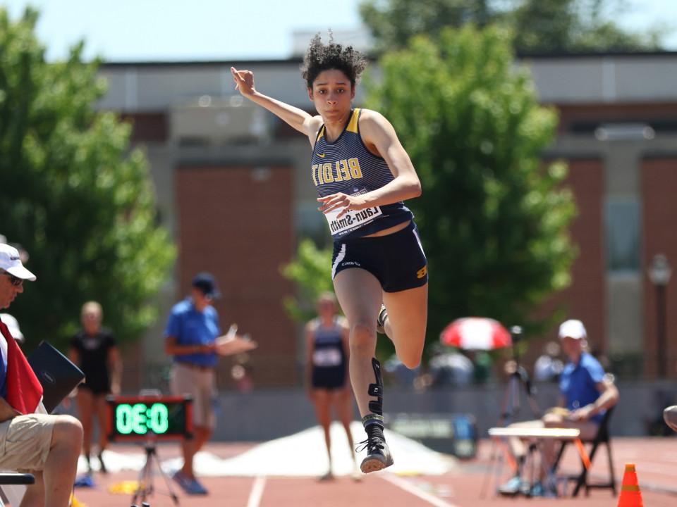 Eva Laun-Smith'21 competes in the 2018 NCAA Division III Outdoor Track and Field Championships Ev...